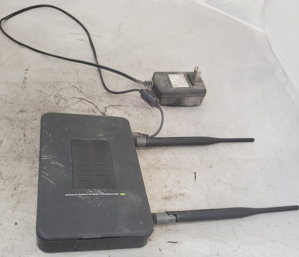 Amped Wireless High Power Dual Band Wi-Fi Range Extender Model SR20000G