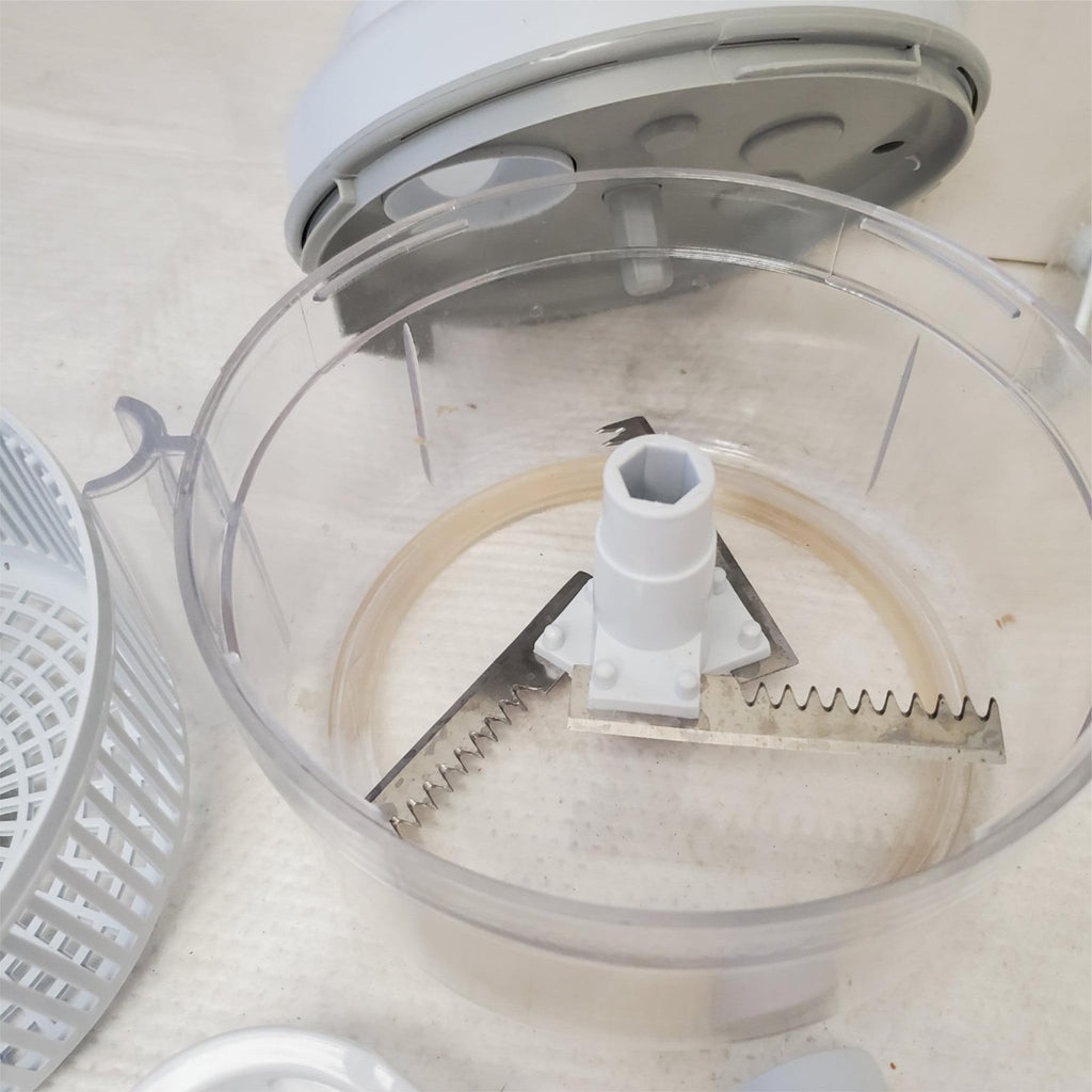 PERFECT CHOPPER w/ 3 Blade Cutter - As Seen On TV