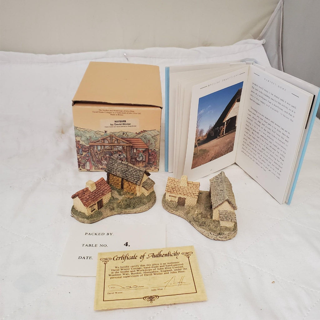 David Winter Cottages Lot of 2 Haybarn with Harvest Barn Harvest Festival Book