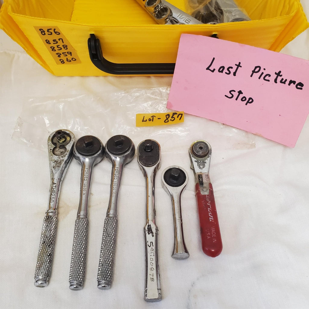 Lot of 6 Assorted Ratcheting Socket Wrenches LOT-857