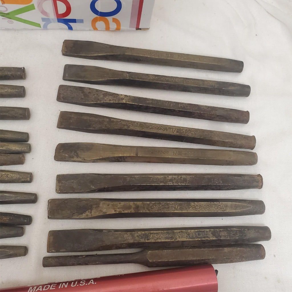 Lot of 22 Snap-on Piece Pin, Starter Punch Set, Flashlight Bulb & Switch LOT-918